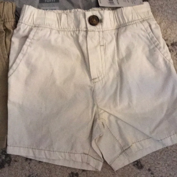 Shorts - Picture 2 of 5